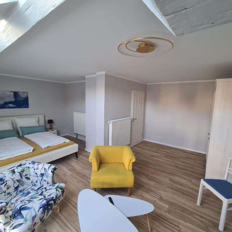 Gaestezimmer Treuen - Bed & Breakfast Dış mekan fotoğraf