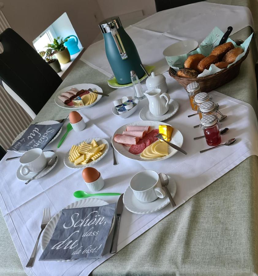Gaestezimmer Treuen - Bed & Breakfast Dış mekan fotoğraf